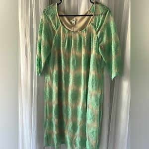 Women’s lace overlay dress. Size large